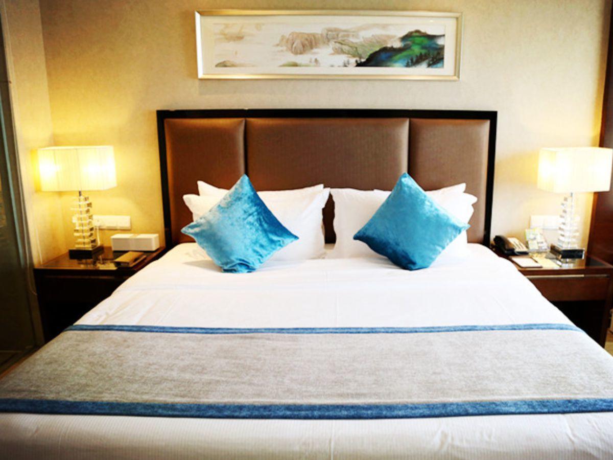 Chengdu Rising Butterfly Hotel Екстер'єр фото